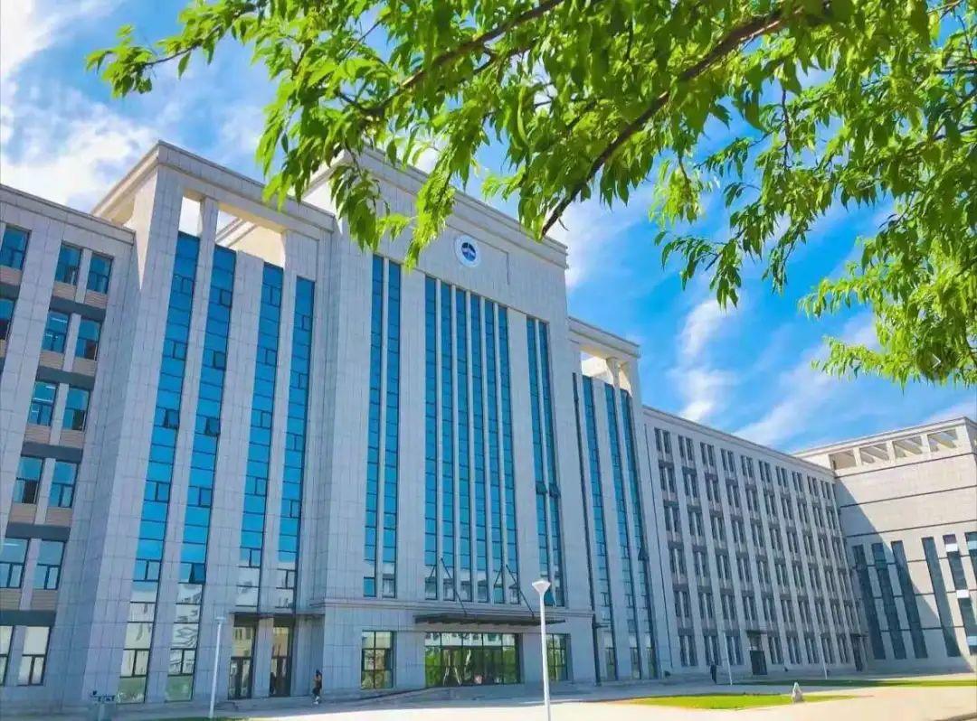 共青团长春电子科技学院委员会 引领青年成长，服务长春科技发展